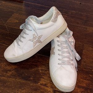 Steve Madden Sneakers